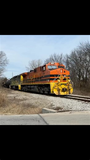 While trackside along the former MKT Railroad at Clinton, Missouri, we saw MNA GP38-2 #3599 in the consist of the morning’s local train. This neat old locomotive honors our nation’s military heroes. | Main Track Trains