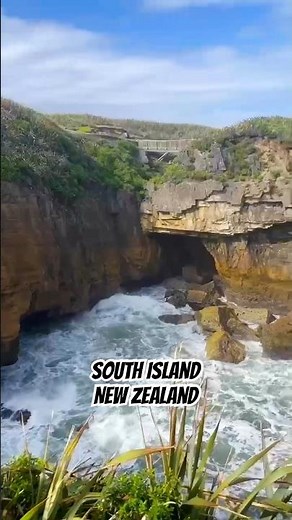 Punakaiki Pancake Rocks & Blowholes - South Island New Zealand