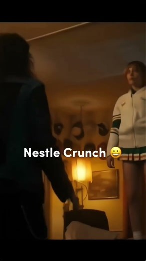 Funny Scene Of Stranger Things. Nestle Crunch🤣 #shorts #strangerthings #trending