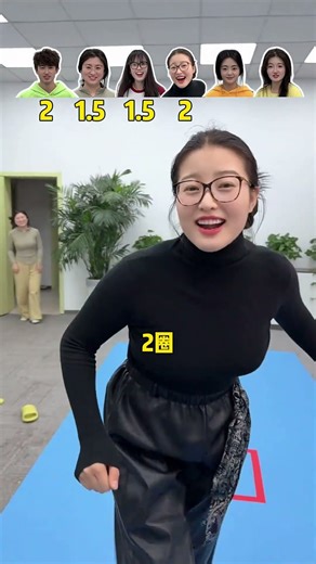 【Fool Around Company】轉圈挑戰，哈哈哈太牛了 #办公室搞笑 #办公室游戏 #搞笑办公室日常#shorts