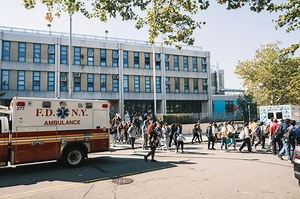 Queens high schooler blasts pepper spray in cafeteria