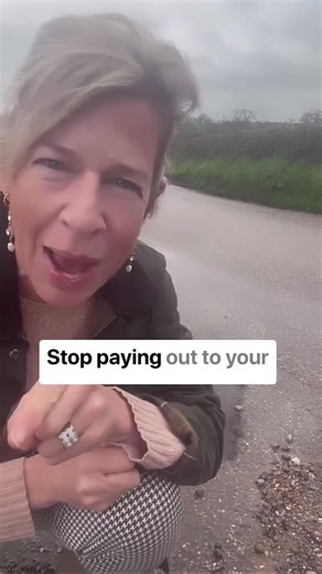 29K views · 1.3K reactions | Fix these leaks before telling us ‘water is precious’ and there’s a hosepipe ban. CEO: 500k. +£1 mill incentives Shareholder payout £112 million | The Friends of Katie Hopkins | Facebook