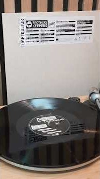 Ziggy & Damian Marley, Bunny Wailer, Buju Banton - I Know You Don't Care @ReggaevilleVinylVibes #179