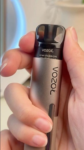 Vozol Sleek Kiwi passion? #foryou #vozol #asmr #germanylife