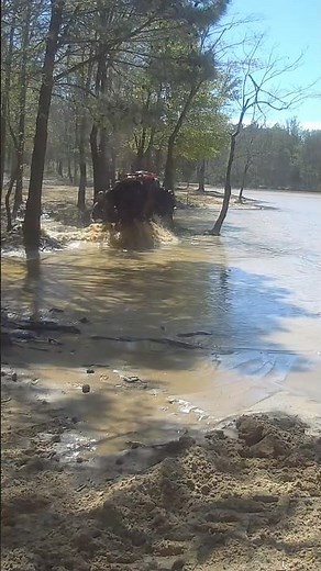 Can-Am outlander Max 1000 water wheelie #￼canam