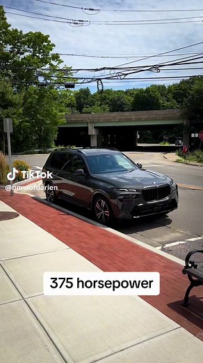 2025 BMW X7 xDrive40i in Dravit Grey Metallic