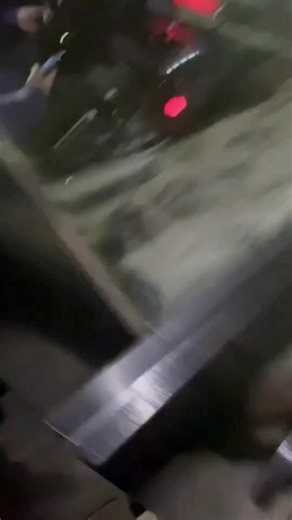 Мужчина замерз на улице: доброе дело