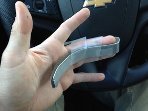 Shooting with an injured finger