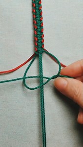 How to make a simple friendship bracelet design pattern💚💫 | Kerol03