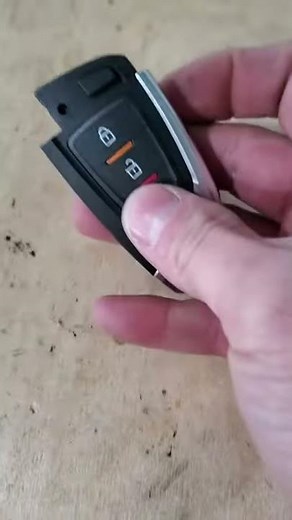 how to change the battery on a xhorse smartkey