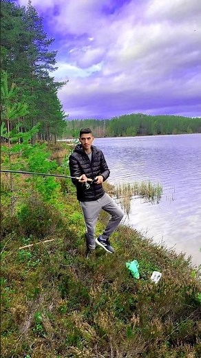 How to Use a Spinning Rod: Tips for Beginner Fishermen 🎣 #fishing #spinning #catching