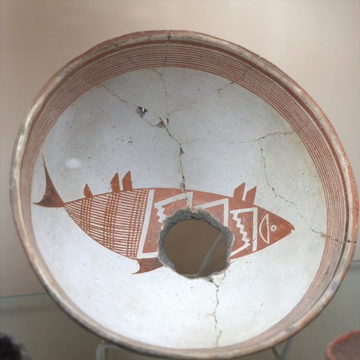 In the Mimbres culture the dead were buried with a bowl over their head and a hole broken out of it. Some have speculated what this might have represented but because the Mimbres culture disappeared over 800 years ago with no written records, all we can do is guess. | Andy Ward's Ancient Pottery