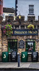 22 Best Pubs in Ireland A visit to an Irish pub, having a pint and listening to a traditional music session are experiences that every visitor to Ireland should have https://lovetovisitireland.com/22-best-pubs-in-ireland-updated-2022/ | Love Ireland