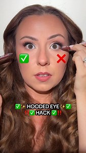 ✅‼️ SAVE THIS if you want an easy eye lift ✨👏🏻 #makeuphacks #makeuptips | Roseandben