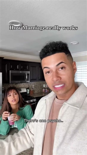 Which one is which???🤣