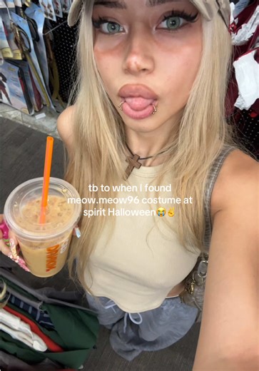 So random | meow.meow.96