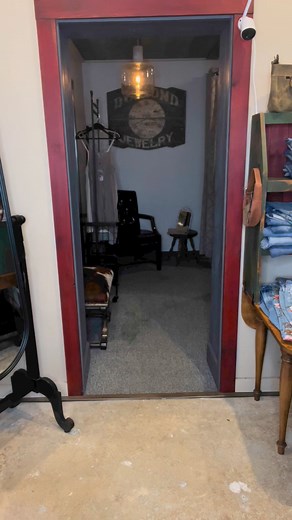 Oh this… I got this at Vintage Vault!! | Vintage Vault boutique | Facebook