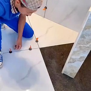 Measuring tool that helps with tile application 🙌 | Bloom
