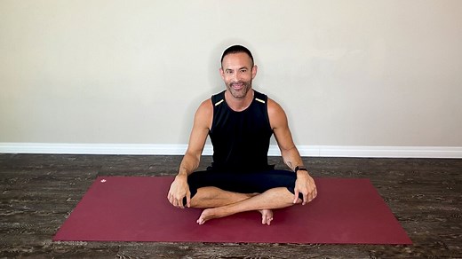 10-Minute Simple Cardio Workout With Jorge Cruise