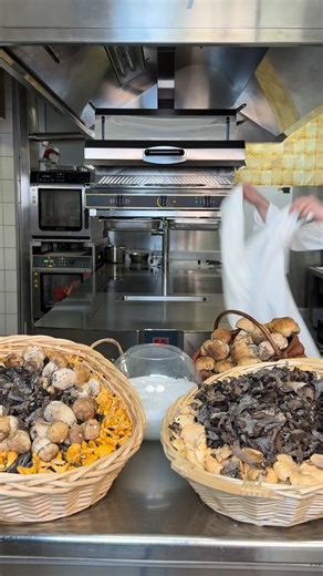 419K views · 12K reactions | Un simple champion ‍ — tarte fine...