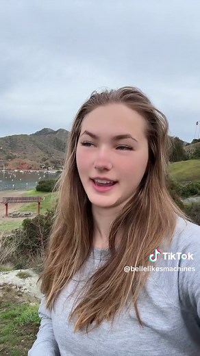 Belle (@bellelikesmachines)’s videos with original sound - Belle