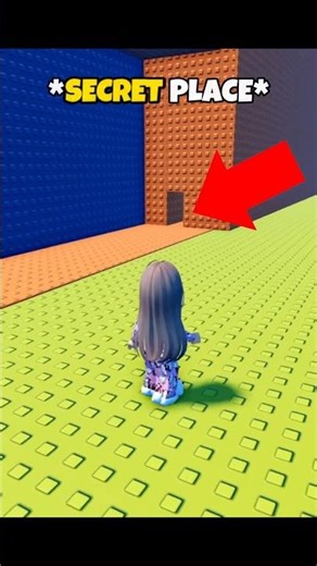 Secret Size Changer in Roblox!? 😨 #roblox #escapetsunamiforbrainrots