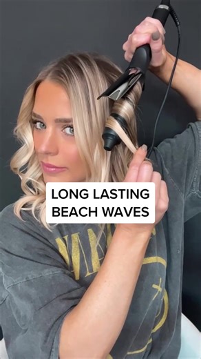 Long-Lasting Beach Waves with a Curling Wand