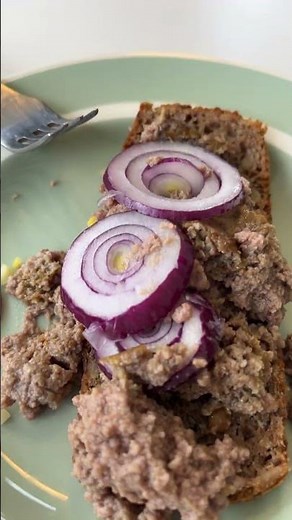 Leverpostej med rødløg