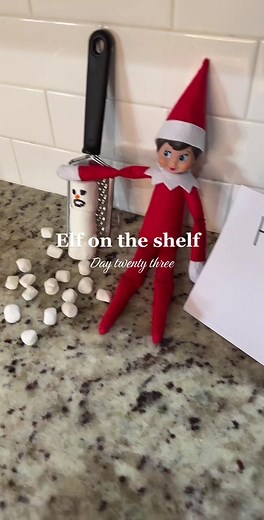 Creative Elf on the Shelf Ideas for Frosty the Snowman
