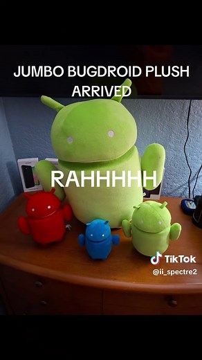 Unboxing the Jumbo Bugdroid Plush Surprise!