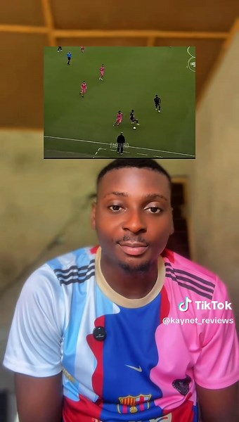 Lionel Messi is the best dribbler in the world #kaynetreviews #footballtiktok #lionelmessi #football #messi