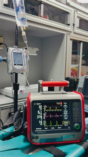 Mind if we get technical for a minute?👀🫁 We’re excited to share that we’ve recently upgraded our interfacility transport equipment to Hamilton ventilators and added Sapphire IV pumps to our fleet! These advanced tools allow our paramedics to deliver an even higher level of care during critical transports—whether moving patients between New Haven facilities or handling longer, more complex transfers from locations like Guilford Emergency Department and Lawrence Memorial Hospital. For patients, 