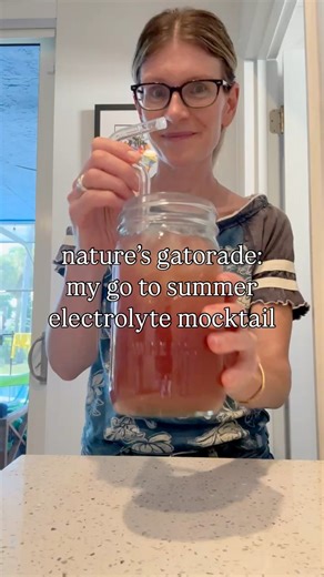 ELECTROLYTE MOCKTAIL (aka nature’s gatorade) ⚡✨ / YOU NEED(use organic ingredients when possible)- about 12 oz coconut water- 1/2 c tart cherry juice (do a splash if you have the concentrate version)- 1 tbsp lemon juice- 1 tbsp lime juice- 1 tbsp honey- 1-2 pinches of a high quality mineral salt / mix it all together, add some ice you have the mocktail that will keep you hydrated all summer long! 😎☀️/ be sure to LIKE FOLLOW @wellnessrains for more easy, healthy recipes ♥️ ••• #health #wellness 