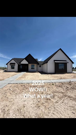 #2025 #builder #customhome #investmentproperty #development What an amazing year. Some of the best customers I’ve ever had. Almost every kind of design. Ranch style home, split entry style home, two story homes, investment opportunities, development, and next year looks like it’s going to be even better. Thank you to everyone that follows us, and trust us to build their dreams. Spring Creek Homes. What can we build for you? ￼ | Spring Creek Homes LLC