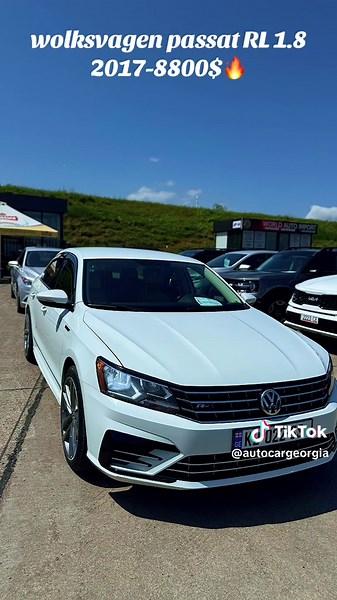 2017 Volkswagen Passat R-Line: Specs and Price