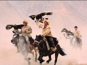 Кыргыз мүнүшкөрлөр / Kyrgyz Berkutchis [Falconers]