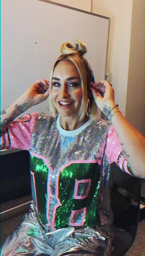 Sarah Connor's TikTok Live Performance at Not So Silent Night