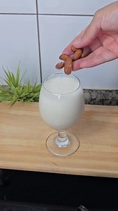 Milk with almonds! | Barbie Recipes and Tips