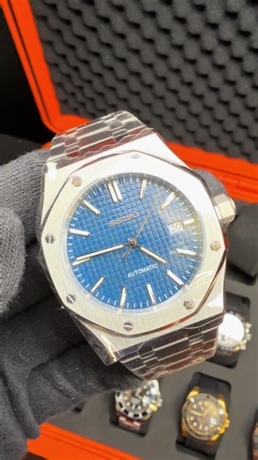 Seikoak Blue dial 😍😍😍 Available on our website, link in bio 💻 #watchmod #seikomod #seikomods #watchmods #miami