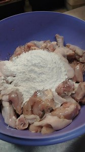 My version of crispy fried chicken #cooking #tips #cookingtutorial #friedchicken #crispychicken #food #foodie | Jayson Lorenzo Cahilig