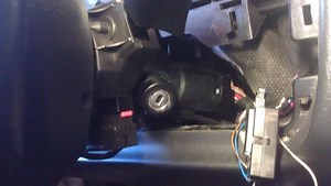 Ignition switch removal help (pics)