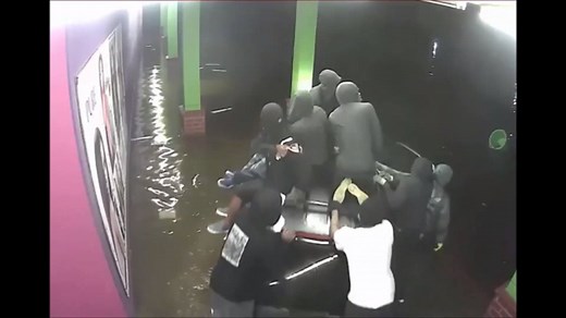 1.3M views · 1.4K reactions | Surveillance video released by the Houston Police Department shows several instances of people looting a total of more than $400,000 of merchandise from Supreme Beauty Supply in northeast Houston after Harvey. A group of ten looters stuffed an SUV with stolen goods and traveled through floodwater while another group used a rescue boat to get to the same store and steal products. FULL STORY ==> https://t.co/g7j9ApWiA8 | FOX 26 Houston | Facebook