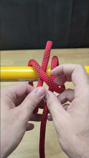 Clove Hitch knot with safety - Firefighter Rope Knot Demonstration