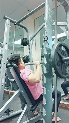 incline benching 135lbs for 12