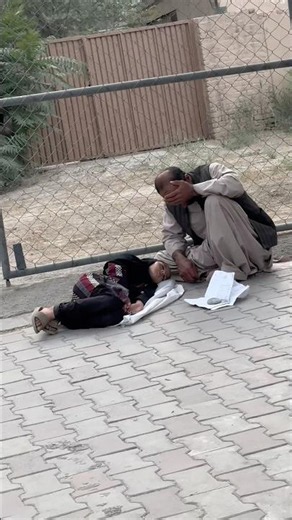 It’s heartbreaking to see a father seeing her daughter sleeping on the streets.