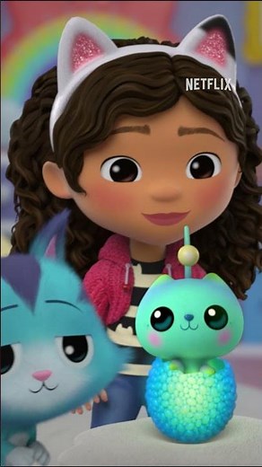 Clap your paws 3 times to meet Googie, the alien kitty! 👽🐱 Gabby's Dollhouse is now on Netflix!