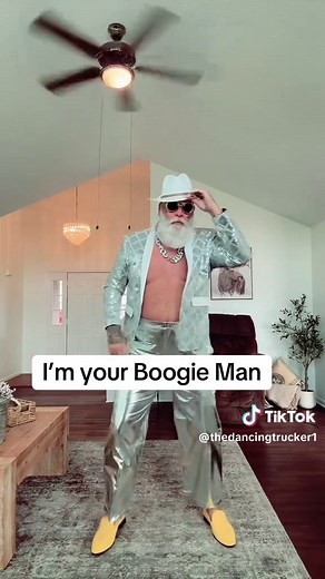 The Dancing Trucker (@thedancingtrucker1)’s video of kc the sunshine band