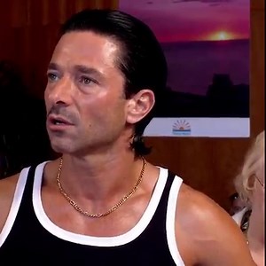 Mateo VS Squirrel Who did it better 🕺 | Benidorm