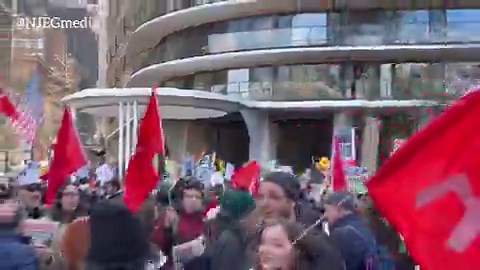 BREAKING: In NYC at the “No Kings” rally, demonstrators waved Communist flags.No kings, but yes Communist dictators.