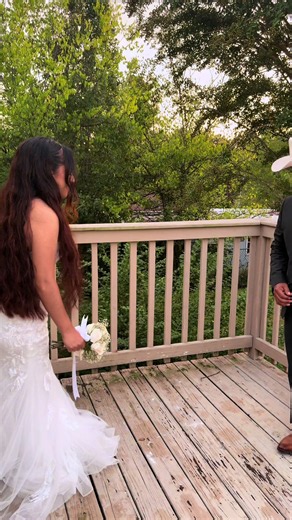 Bailando chilenas al ritmo de la música de nuestras raíces oaxaqueñas 🇲🇽❤️ ¡Porque nuestras raíces se llevan en el corazón y se bailan con orgullo! 💃🕺 #oaxaca #mexico #parati #boda #mixteca